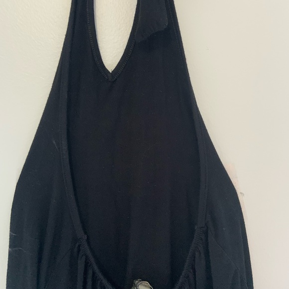 Halter Tie Tank Top - Picture 2 of 3